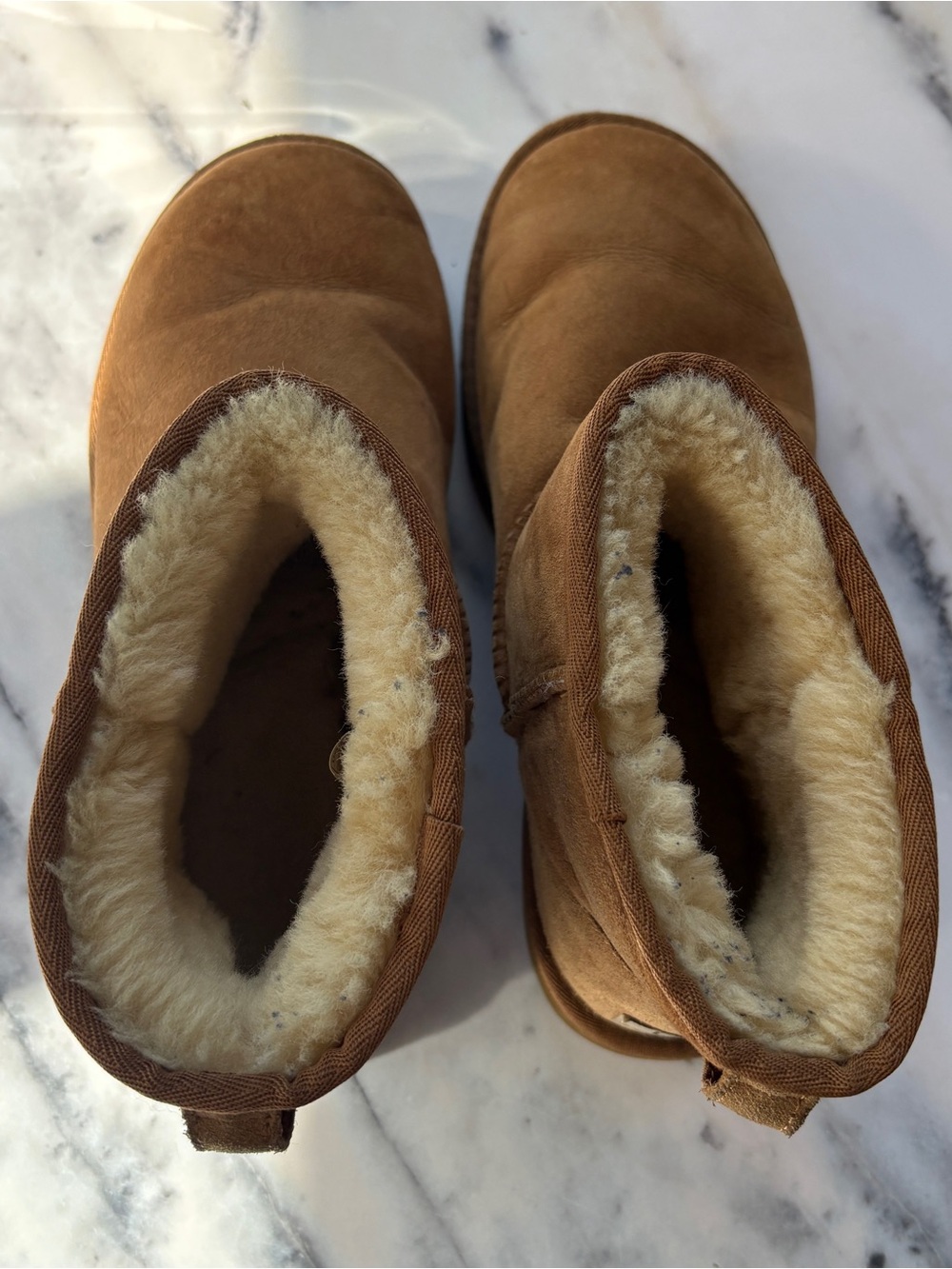 Ugg Men’s Classic Mini